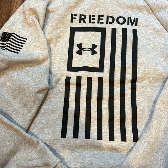 NWT 🇺🇸 Under Armour freedom hoodie - Picture 3 of 6